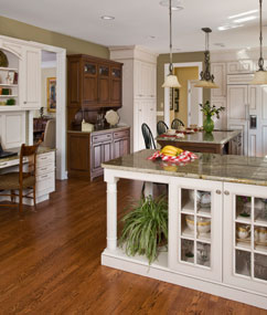 Custom Kitchen and Cabinet Design